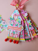 Slimline Heart House