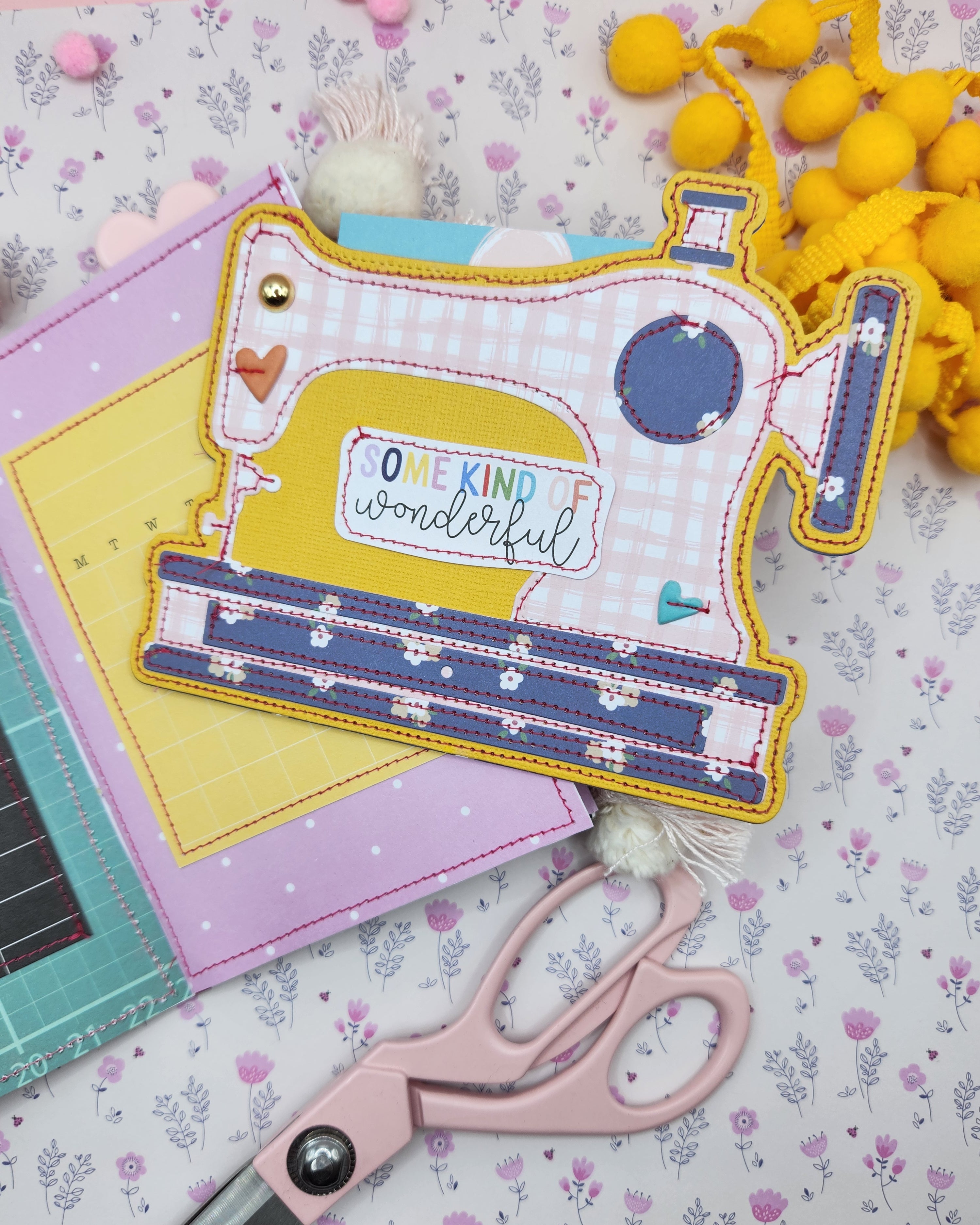 Sewing Mini Album – Scrap Diva Designs