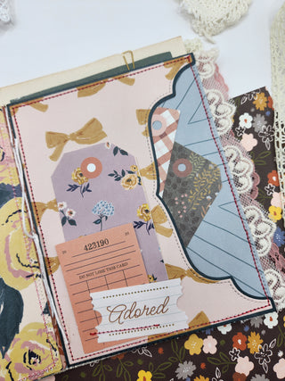 Scalloped Mini Album