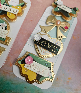 Folding Tab Set