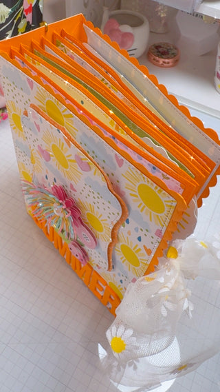 Scalloped Mini Album