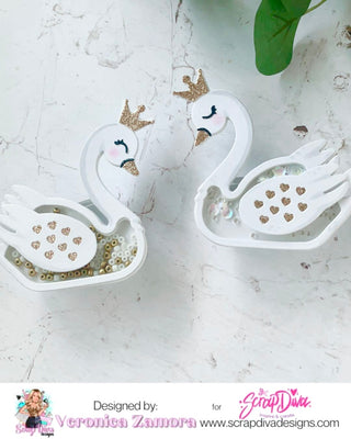 Swan Shaker Set