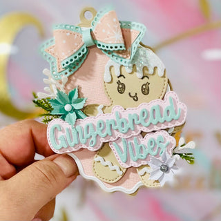 Wavy Oval W/ Bow