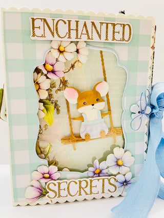 Scalloped Mini Album