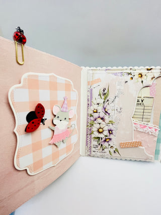 Scalloped Mini Album