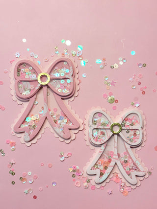 Scalloped Shaker Bow