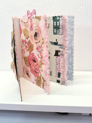 Scalloped Mini Album