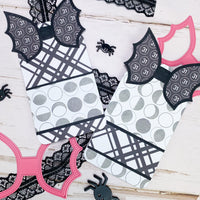 Bat Shaker Bow
