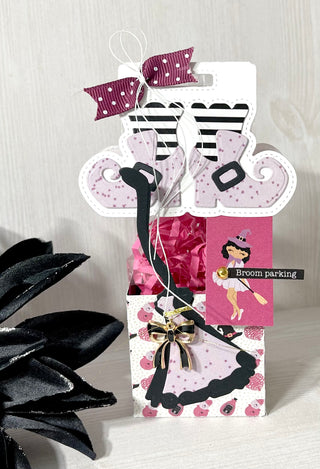 Witch Shoe Bag Topper