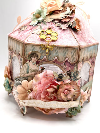 3D Carousel Gift Box