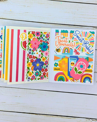 Scalloped Mini Album