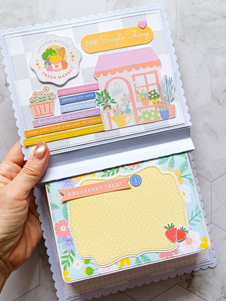 Scalloped Mini Album