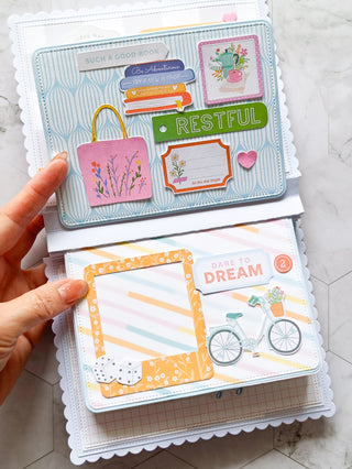 Scalloped Mini Album