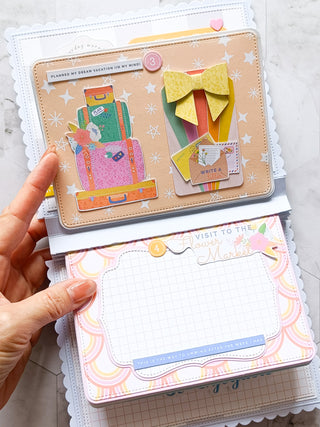 Scalloped Mini Album
