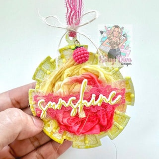 Sun Shaker Tag
