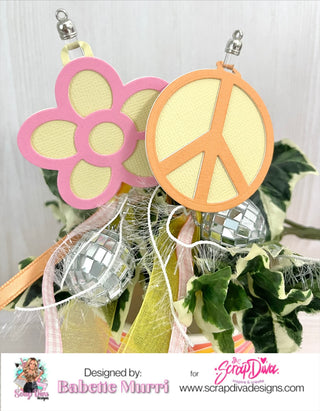 Retro Shaker Keychain