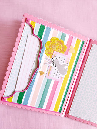 Scalloped Mini Album