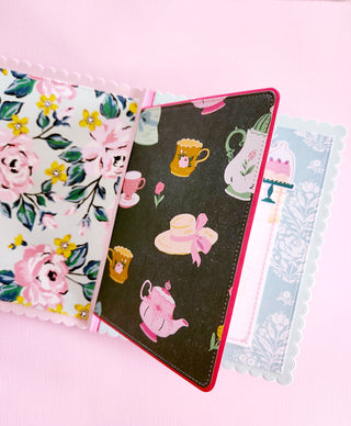 Scalloped Mini Album