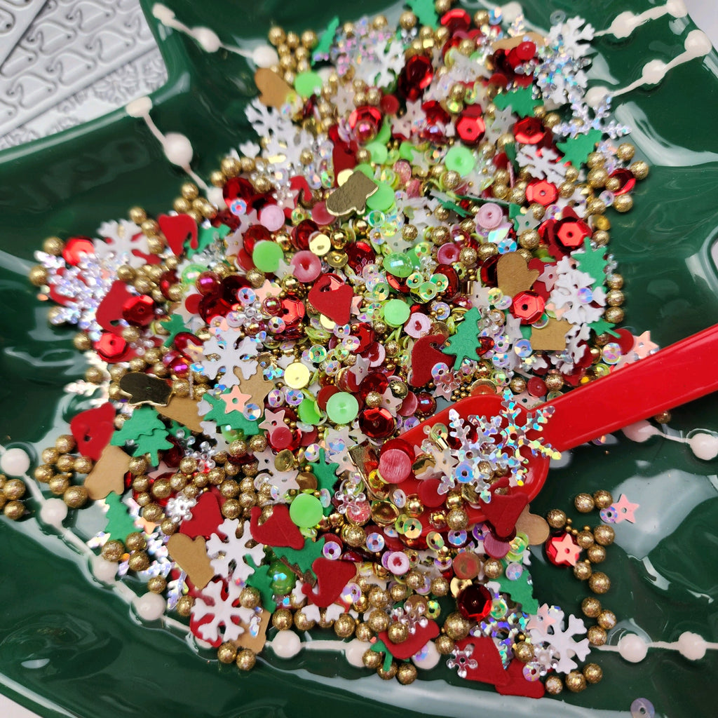 Christmas Shaker Plates – Scrap Diva Designs